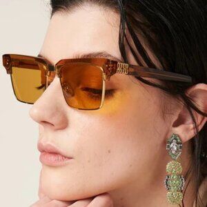 NEW Miu Miu MU10ZS 15T0B7 Caramel Trasparent Yelllow Square Unisex Sunglasses